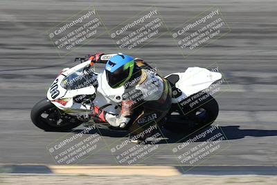 media/Jan-16-2026-CVMA Friday Practice (Fri) [[6f2bf47531]]/3-Racer 2/Session 2 Bowl Entry Pans/